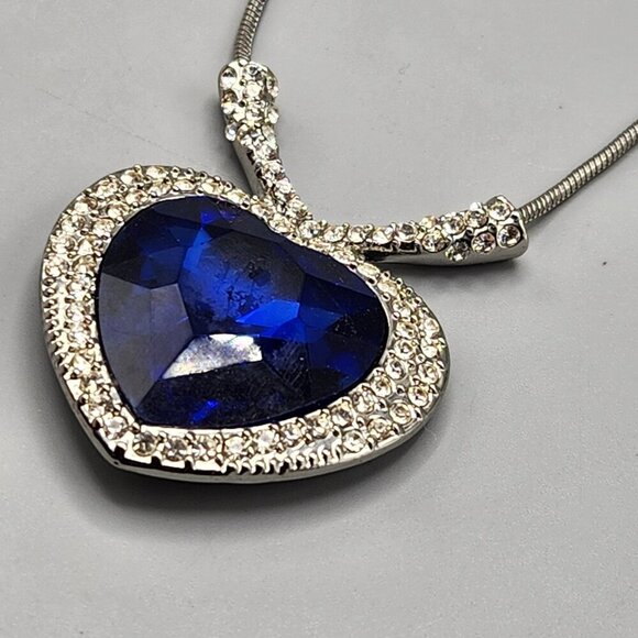 Titanic Necklace Heart of the Ocean 10K RGF - Picture 13 of 13